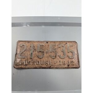 Vintage 1942 Missouri License Plate ~ Tag # 215-535 ~ Rusty But Very Solid‎ ~